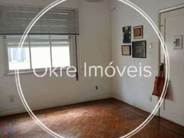 Apartamento com 2 quartos à venda na Avenida Bartolomeu Mitre, Leblon, Rio de Janeiro, 66 m2 por R$ 1.100.000