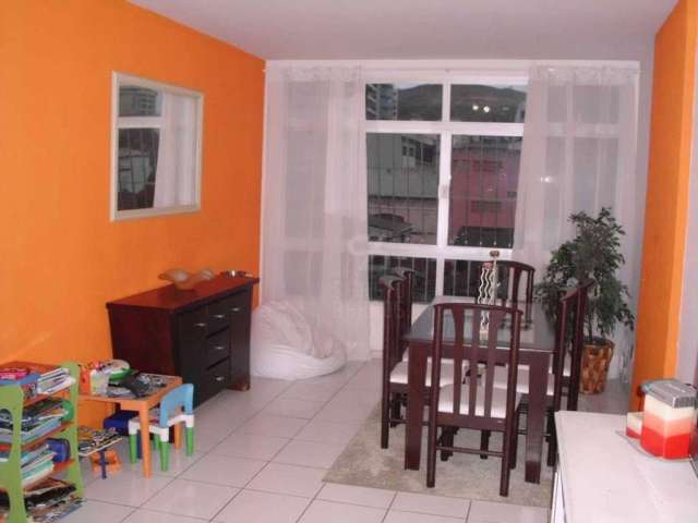 Apartamento de 3 quartos, 1 suíte, frente, sol da manhã, 1 vaga. Na melhor rua do Jardim Icaraí