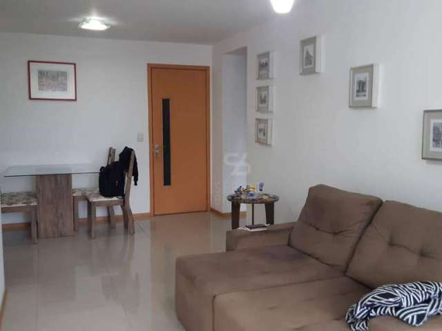 Apartamento de 2 quartos, 1 suíte, escritório, vista livre, Icarí Family. 1 vaga.