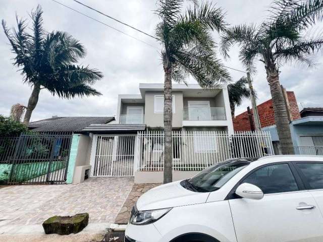 Casa com 3 dormitórios à venda, 280 m² por R$ 849.000,00 - Lago Azul - Estância Velha/RS