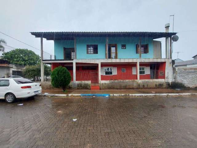 Casa com 2 dormitórios para alugar, 90 m² por R$ 1.370/mês - Canudos - Novo Hamburgo/RS