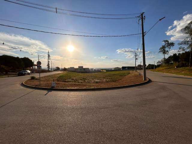 Terreno à venda no Condomínio Residencial Tereza Maria - Caputera.