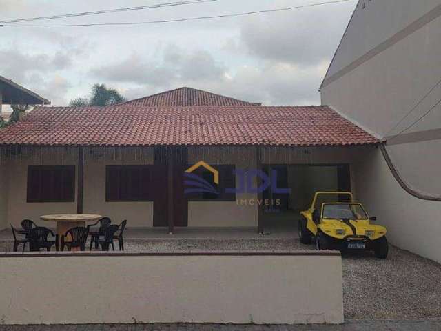 Casa à venda, 140 m² por R$ 905.000,00 - Armação - Penha/SC