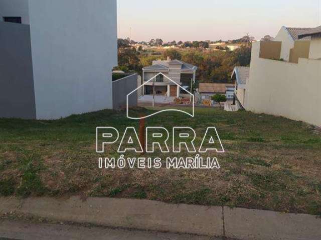 Vende-se terreno no cond. garden park - marilia/sp