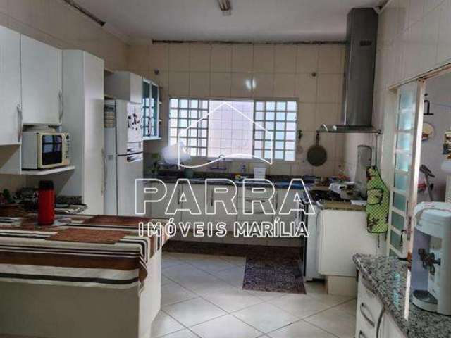 Vende-se residência no jardim jequitiba - marilia/sp