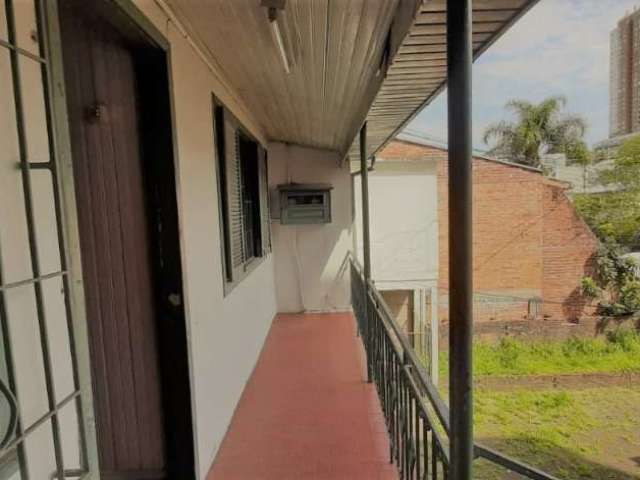 Casa com 3 quartos à venda na Rua Ernesto Casagrande, 200, Cristo Redentor, Caxias do Sul por R$ 499.000