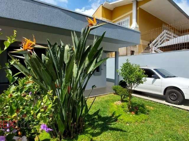 Casa com 4 quartos à venda na Rua Amoroso Costa, 1250, Presidente Vargas, Caxias do Sul por R$ 700.000