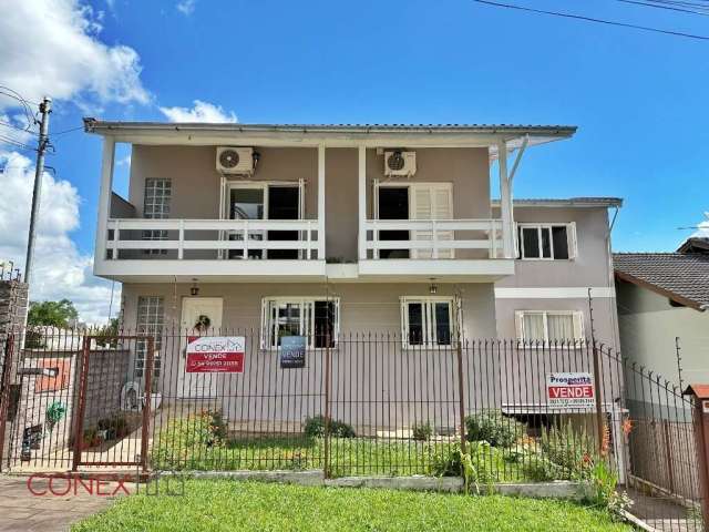 Casa com 6 quartos à venda na Rua Altino Veríssimo da Rosa, 1816, Santa Catarina, Caxias do Sul por R$ 1.100.000