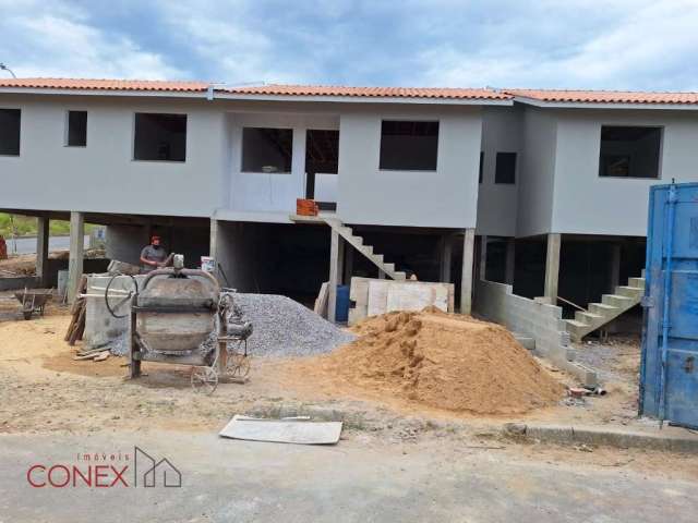 Casa com 2 quartos à venda na Iracema Therezinha Rockenbach Pereira, 363, Desvio Rizzo, Caxias do Sul por R$ 350.000