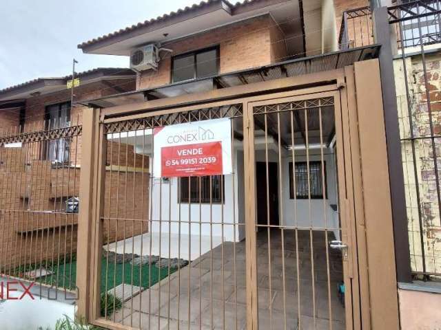 Casa com 2 quartos à venda na Avenida Doutor João Carlos Hass Sobrinho, 236, Bela Vista, Caxias do Sul por R$ 350.000