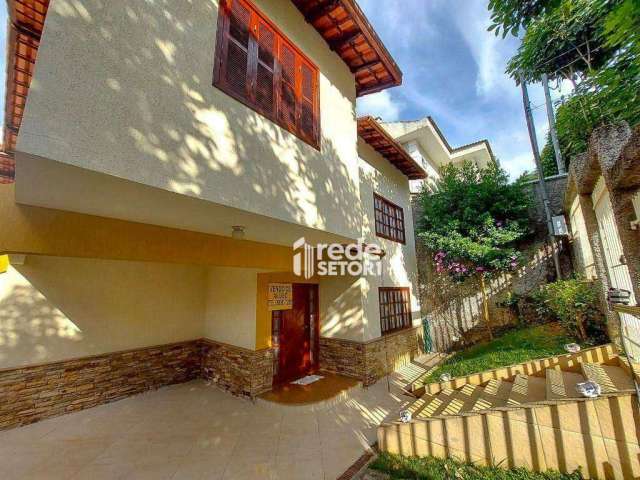 Casa com 3 quartos à venda, 250 m² por R$ 949.990 - Alto dos Pinheiros - Juiz de Fora/MG