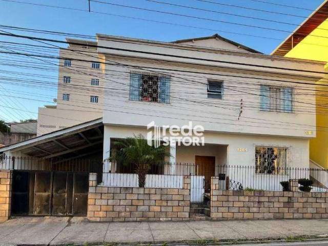 Casa Linear com 3 quartos, suíte e 4 vagas- Manoel Honório - Juiz de Fora/MG