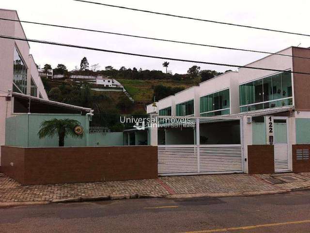 Casa com 4 dormitórios à venda, 202 m² por R$ 950.000,00 - Parque Jardim da Serra - Juiz de Fora/MG