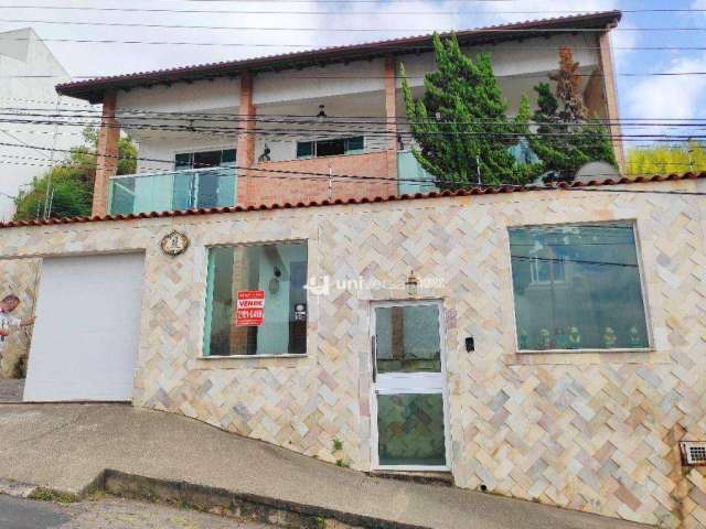 Casa com 4 quartos à venda, 246 m² por R$ 1.290.000 - Bom Clima - Juiz de Fora/MG