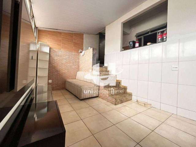 Casa com 2 quartos para alugar, 100 m² por R$ 1.000,00/mês - São Pedro - Juiz de Fora/MG