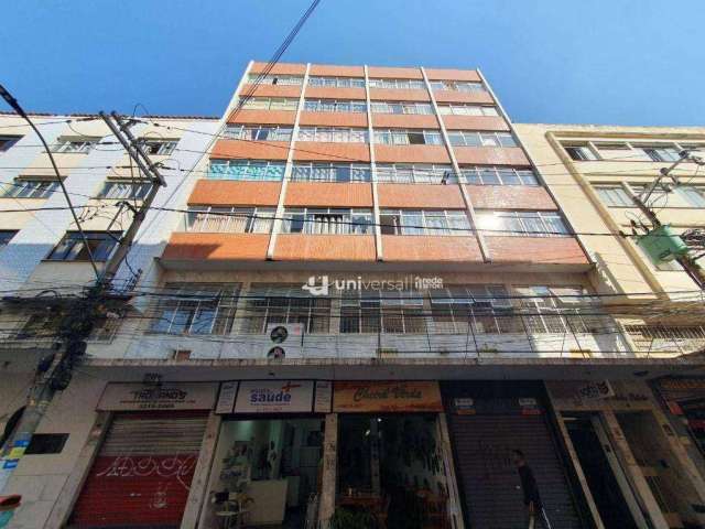 Apartamento com 1 quarto para alugar, 40 m² por R$780,00/mês - Centro - Juiz de Fora/MG