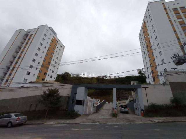 Apartamento com 3 quartos para alugar, 86 m² por R$ 1.300,00/mês - Estrela Sul - Juiz de Fora/MG