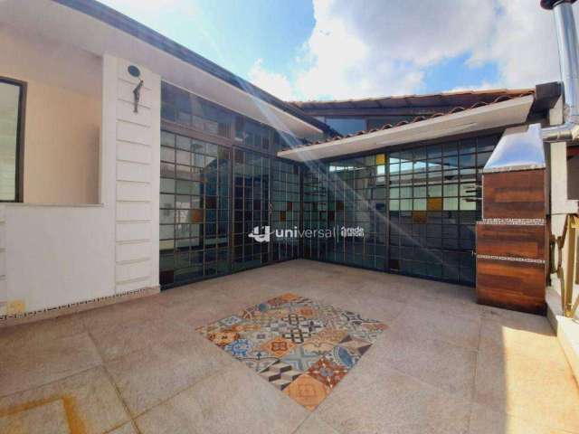 Casa com 4 Quartos, 0390 m² - venda por R$ 800.000 ou aluguel por R$ 5.500/mês - Mariano Procópio - Juiz de Fora/MG