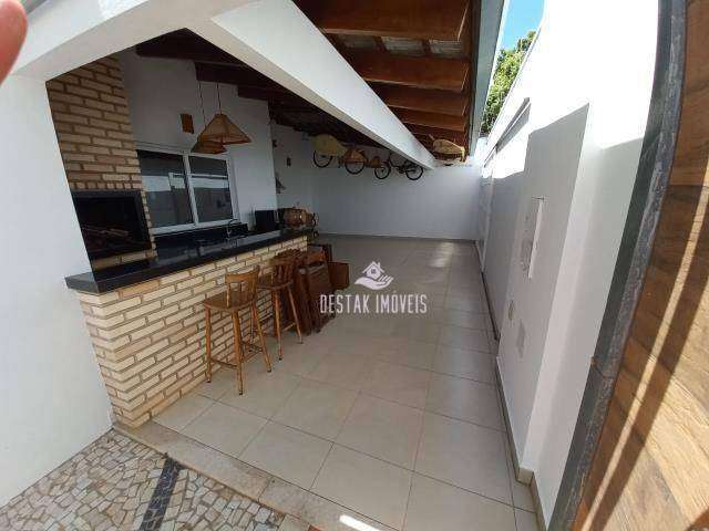 Casa à venda, 150 m² por R$ 820.000,00 - Alto Umuarama - Uberlândia/MG