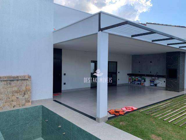 Casa com 3 dormitórios à venda, 180 m² por R$ 1.150.000 - Jardim Inconfidência - Uberlândia/MG