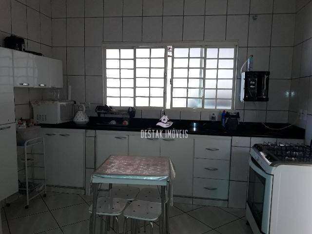 Casa com 3 dormitórios à venda, 187 m² por R$ 450.000 - Jardim das Palmeiras - Uberlândia/MG