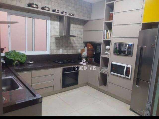 Casa com 4 dormitórios à venda, 242 m² por R$ 1.029.000,00 - Segismundo Pereira - Uberlândia/MG