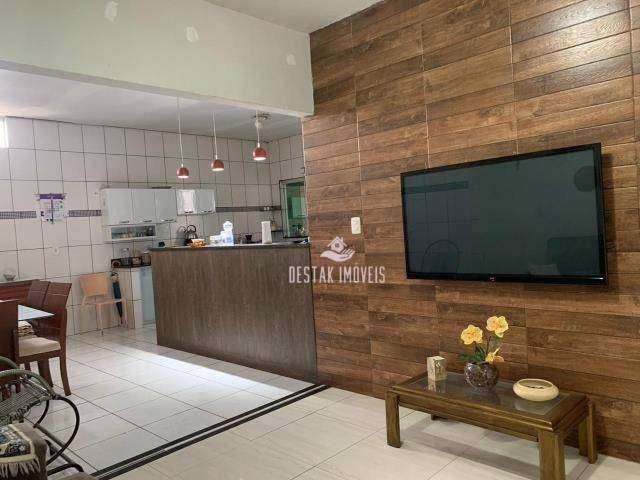 Casa com 3 dormitórios à venda, 200 m² por R$ 685.000 - Umuarama - Uberlândia/MG