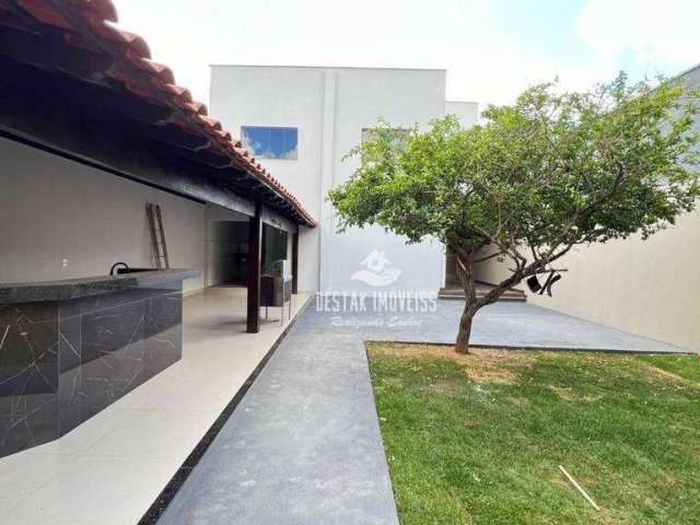 Sobrado à venda, 258 m² por R$ 950.000,00 - Santa Mônica - Uberlândia/MG