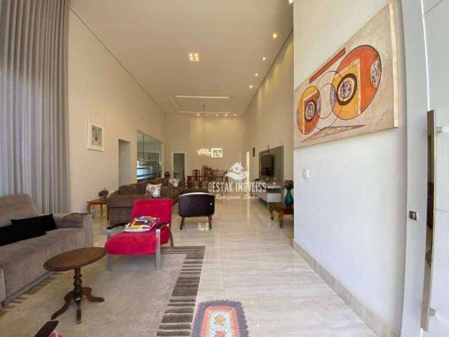 Casa à venda, 270 m² por R$ 2.400.000,00 - Jardins Barcelona - Uberlândia/MG