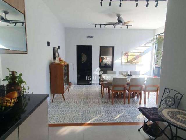 Casa com 3 dormitórios à venda, 250 m² por R$ 870.000 - Jardim Botâncio - Uberlândia/MG