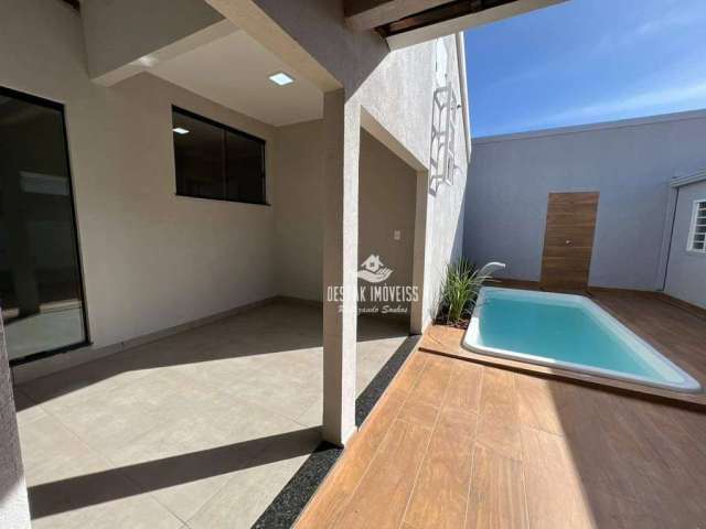 Casa com 3 quartos à venda, 240 m² por R$ 590.000 - Planalto - Uberlândia/MG