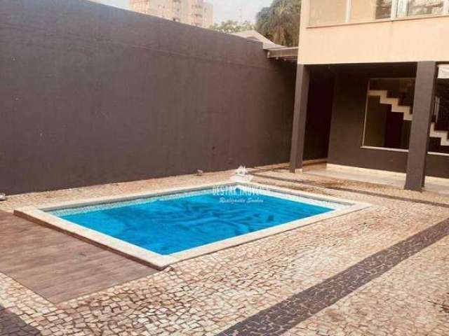 Sobrado com 3 quartos à venda, 400 m² por R$ 900.000 - Presidente Roosevelt - Uberlândia/MG