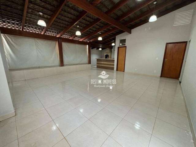 Sobrado com 4 quartos à venda, 257 m² por R$ 850.000 - Jardim Patrícia - Uberlândia/MG