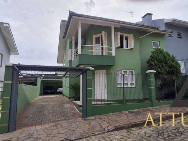 Ótima casa duplex semi mobiliada no bairro Bela Vista