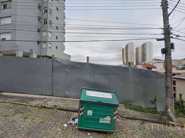 Terreno no bairro Cristo Redentor