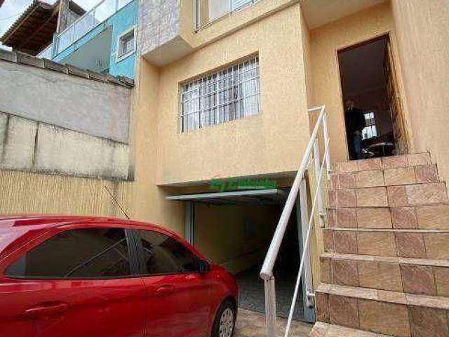 Sobrado com 3 dormitórios à venda, 200 m² por R$ 636.000,00 - Jardim Adriana - Guarulhos/SP