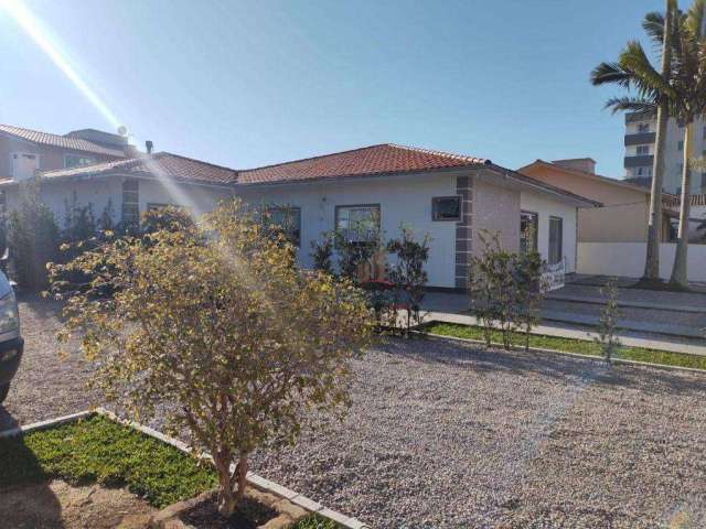 Casa para alugar, 246 m² por R$ 9.000,00/mês - Centro - Palhoça/SC