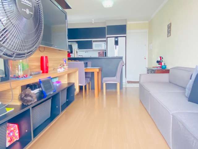 Apartamento para venda no condomínio Reserva da Seringueira com sacada e lazer completo.