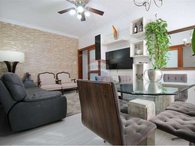 Apartamento 2 Dormitórios, 2 banheiros e sacada