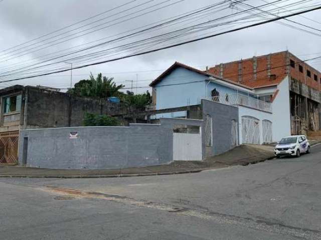 Casa para Venda em Itaquaquecetuba, Jardim Amanda Caiubi, 3 dormitórios, 1 suíte, 3 banheiros, 6 vagas