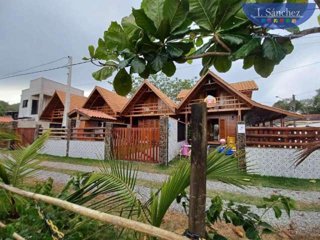 Casa Frente Mar para Temporada em Bertioga, Canto do Itaguá, 2 dormitórios, 1 banheiro, 1 vaga