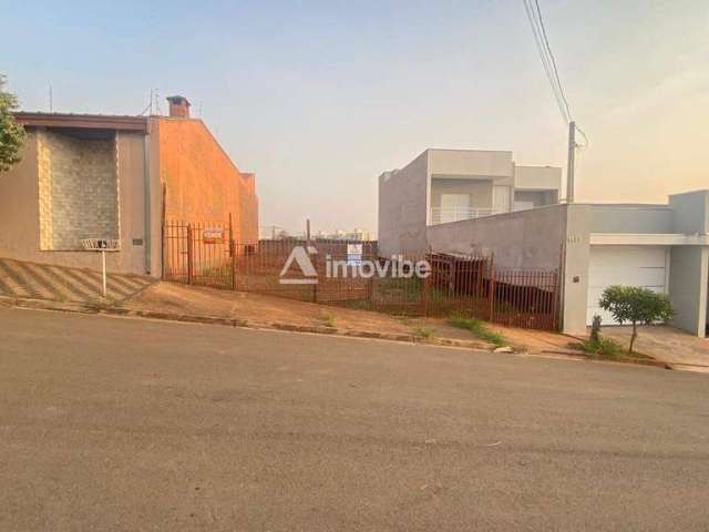 Terreno à venda 275m² no Terra de Santa Bárbara , em Santa Bárbara d'Oeste/SP