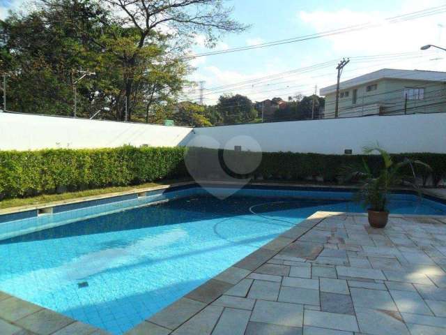 Sobrado Jardim São Bento | 556m² | 4 Suítes | 10 Vagas | Espaço Gourmet e Piscina Privativos