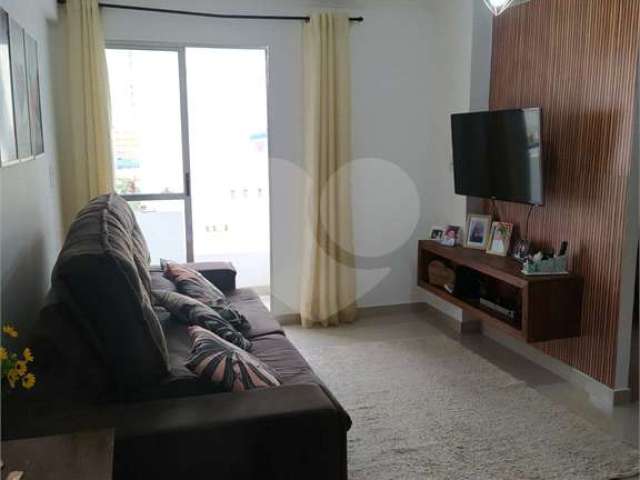 Apartamento, 2 dormitórios condominio baixo