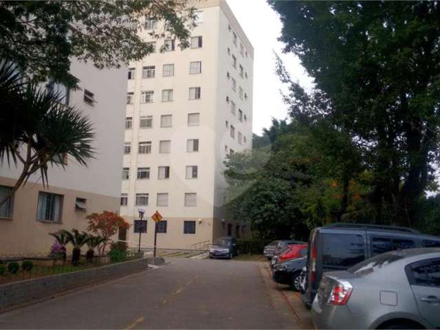 Apartamento no Lauzane Paulista com 2 dormitórios.