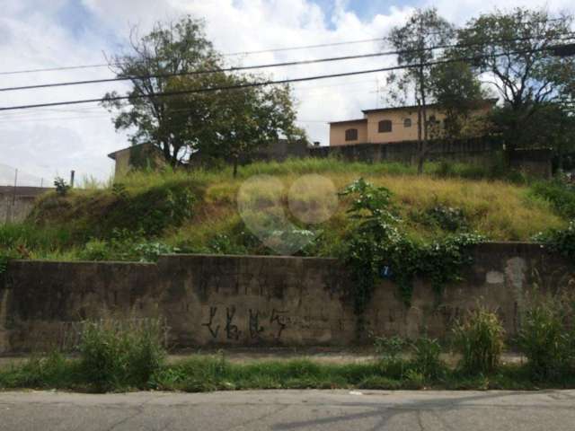 Terreno 951 m a venda no Jardim Virginia Bianca