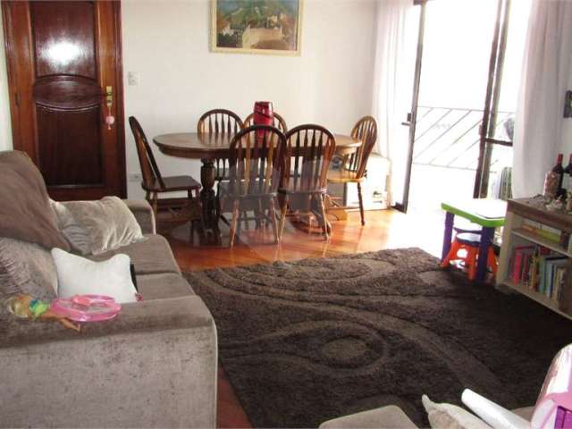 Apartamento metro parada inglesa