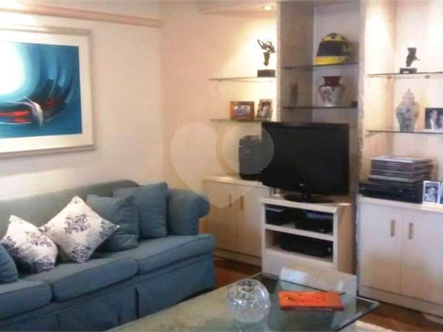 Apartamento em Santana