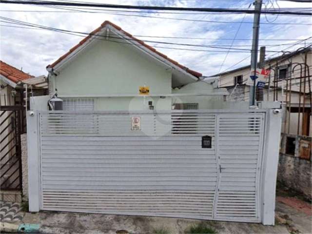 Casa térrea 1 dormitório com garagem na Vila Mazzei aceita permuta