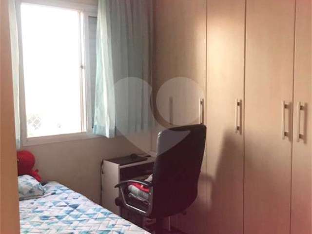 Apartamento 2 dorms, 2 vagas, próximo ao metrô.